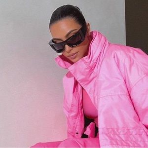 $700 Kim Kardashian NIB Balenciaga Oversized Logo Sunglasses Season 2022